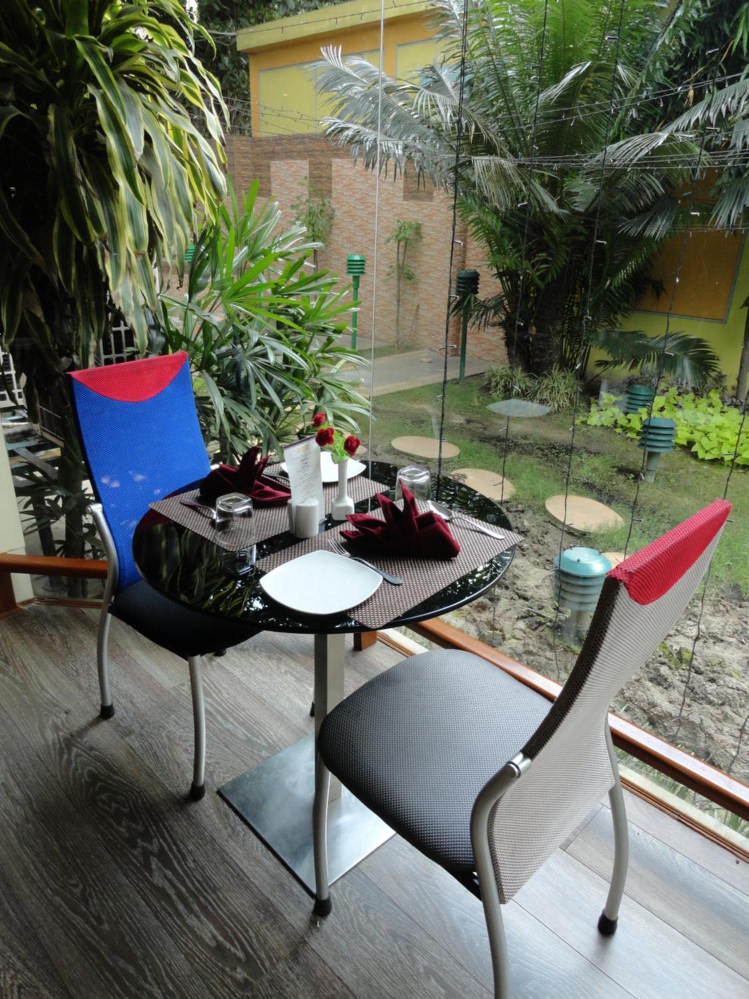 The Senator Hotel Kolkata Luaran gambar